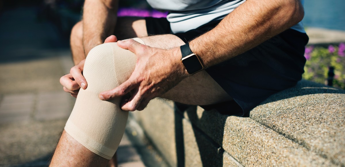 Knee pain helped by physiotherapy in Kew