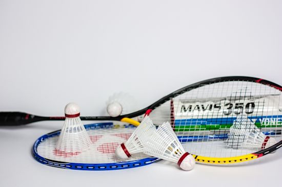 Badminton