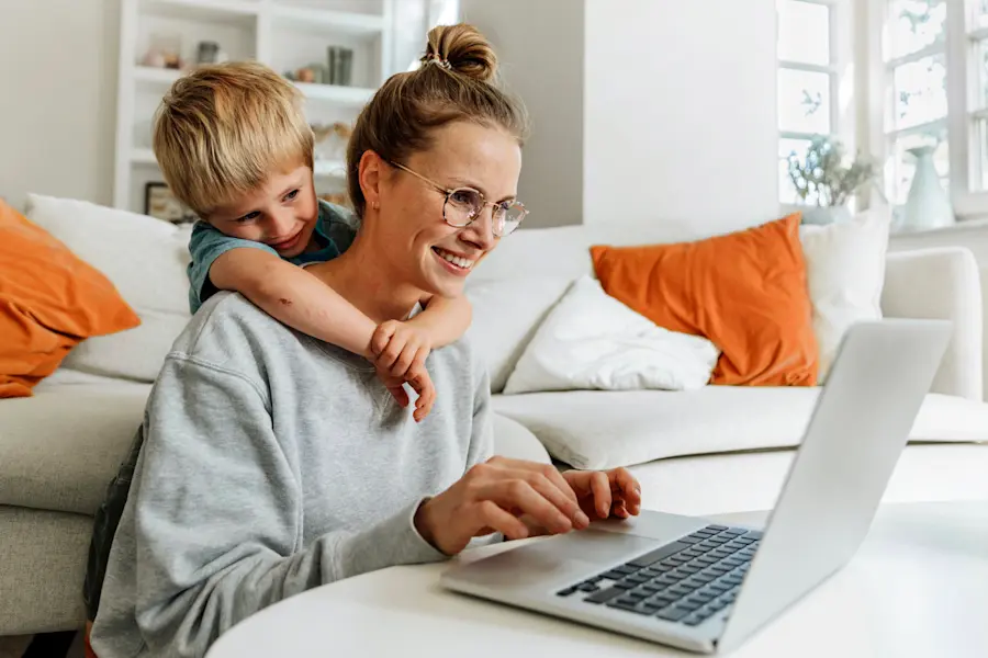 Mamma son dator Swedbank