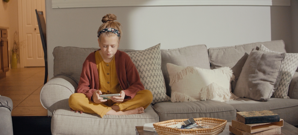 Gå på visning med barn bild