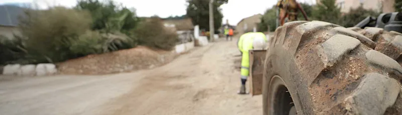 Illustration du risque de heurt engin-piéton sur un chantier du BTP