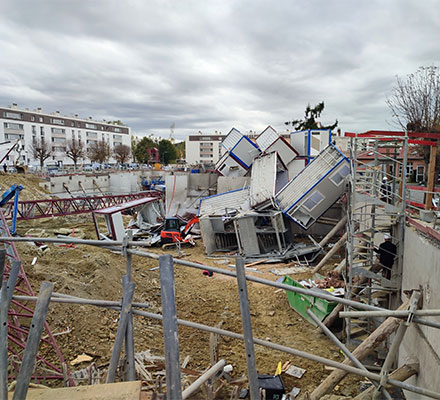 Effondrement de trois grues : rappel des consignes de sécurité en situation de vents violents