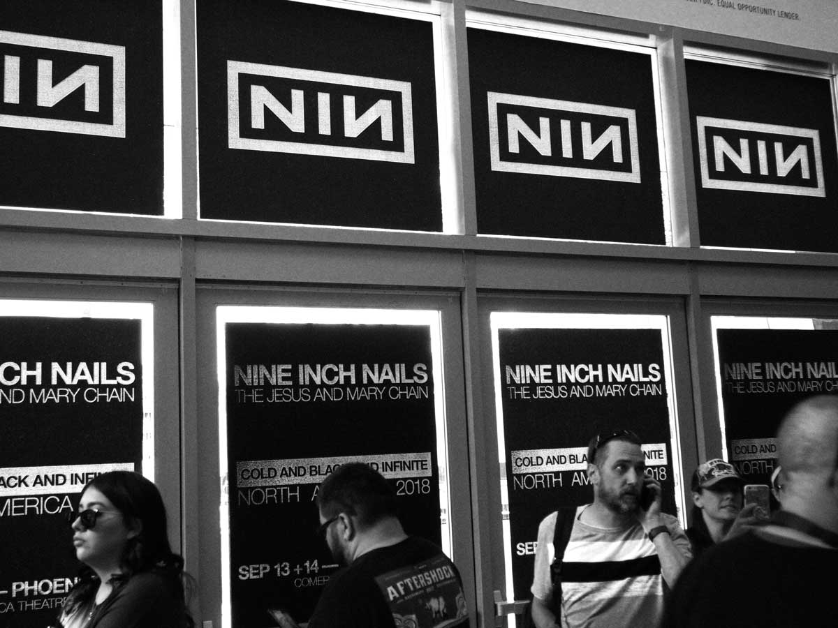 Nine Inch Nails Ticket Line (Photo by Gerrit Feenstra)