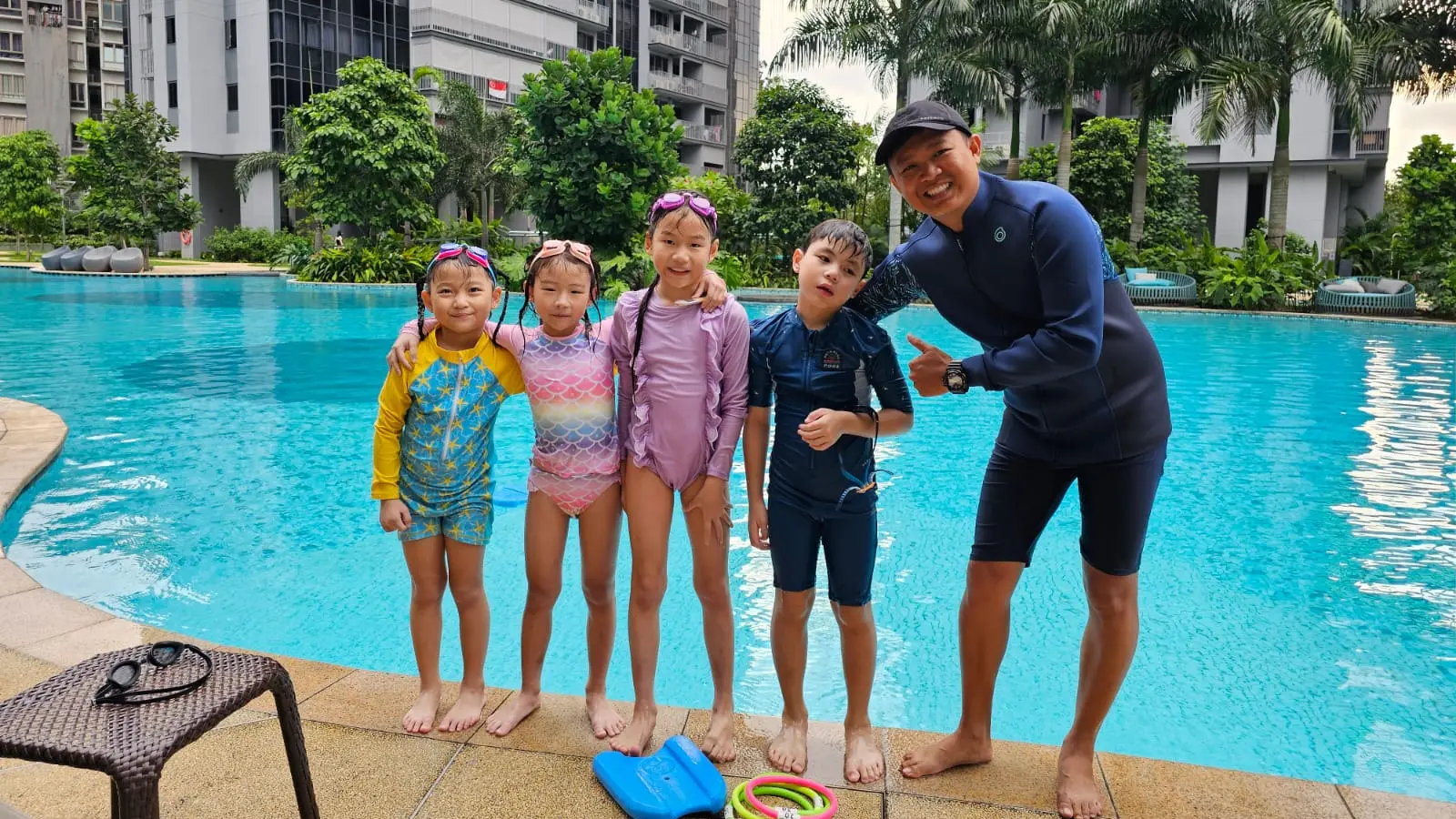 Top 5 Benefits of Enrolling Your Child in a Swim School Early
