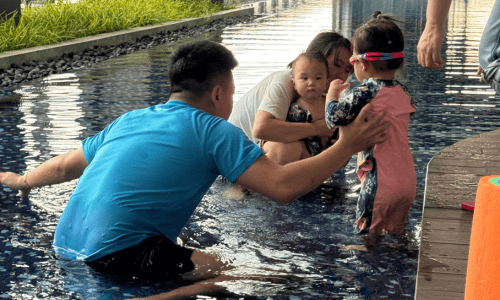 How to Choose the Right Swim School for Your Child