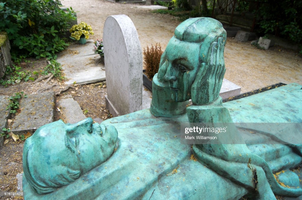 Fernand Arbelot - unusual gravestones blog