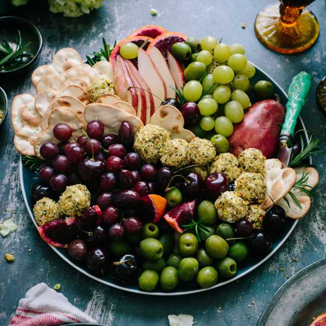 Fruits platter (Image: Brooke Lark/Unsplash)