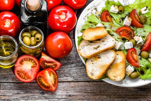 tomatoes, olives, salad