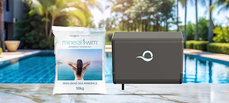 minerals swim on a magnesium swimming pool