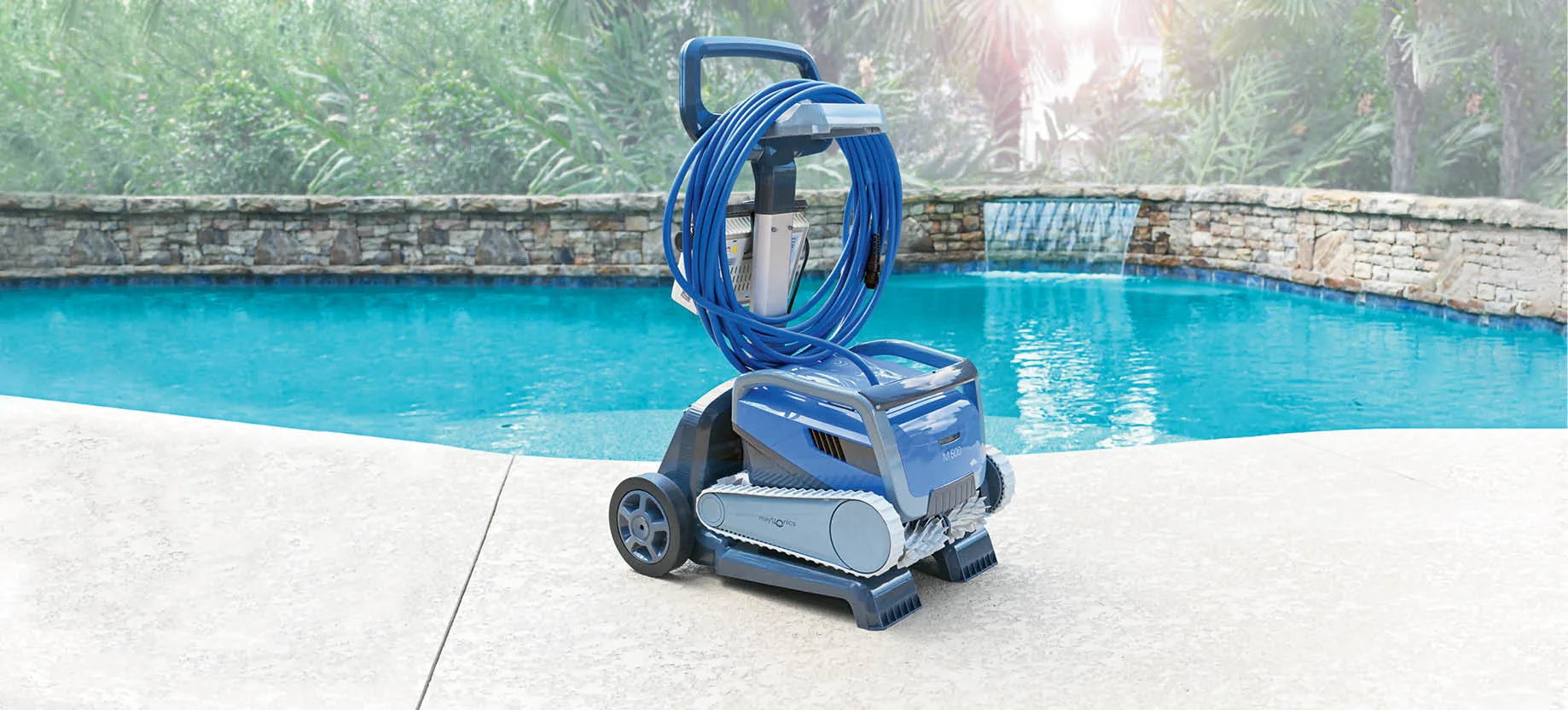 The ergonomic handle makes it easy to take in and out of the pool