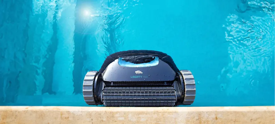 Factors to consider when choosing a cordless robotic pool cleaner