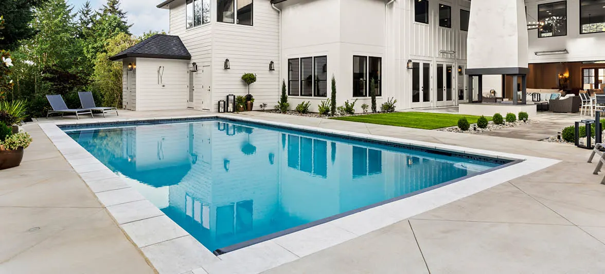 Lap swimming pool