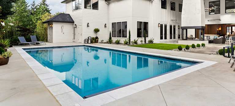 Lap swimming pool Lap swimming pool