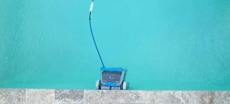 Use a Robotic Pool Cleaner with a Scheduler