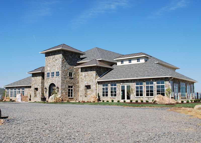 Blue Valley Winery, Front