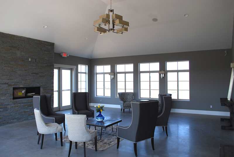 Blue Valley Winery, Sitting Room