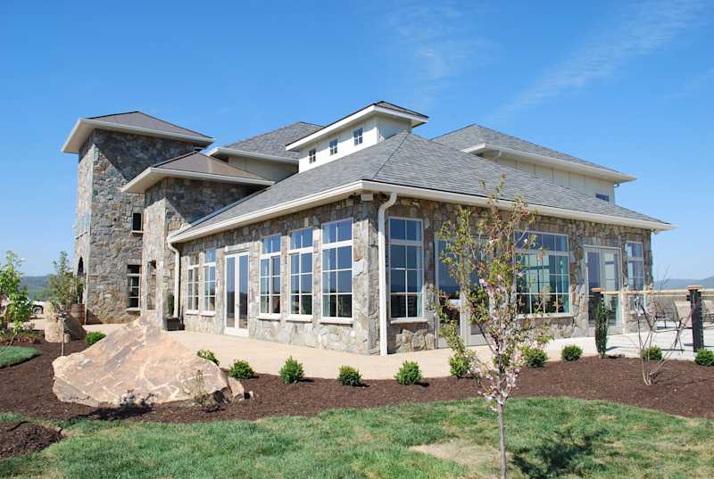 Blue Valley Winery, Exterior