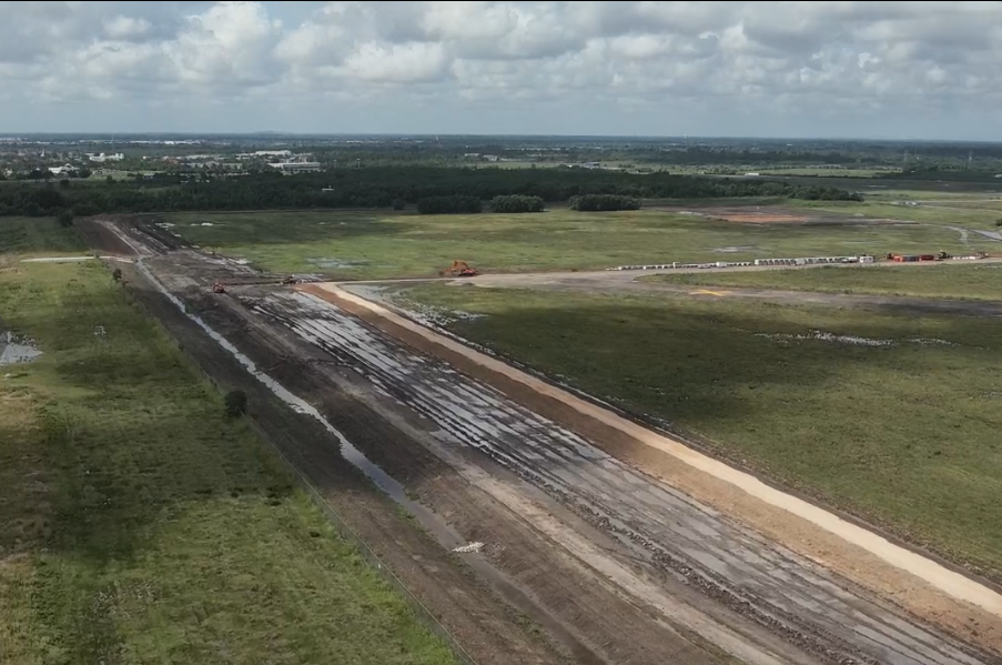 Taxiway Lima