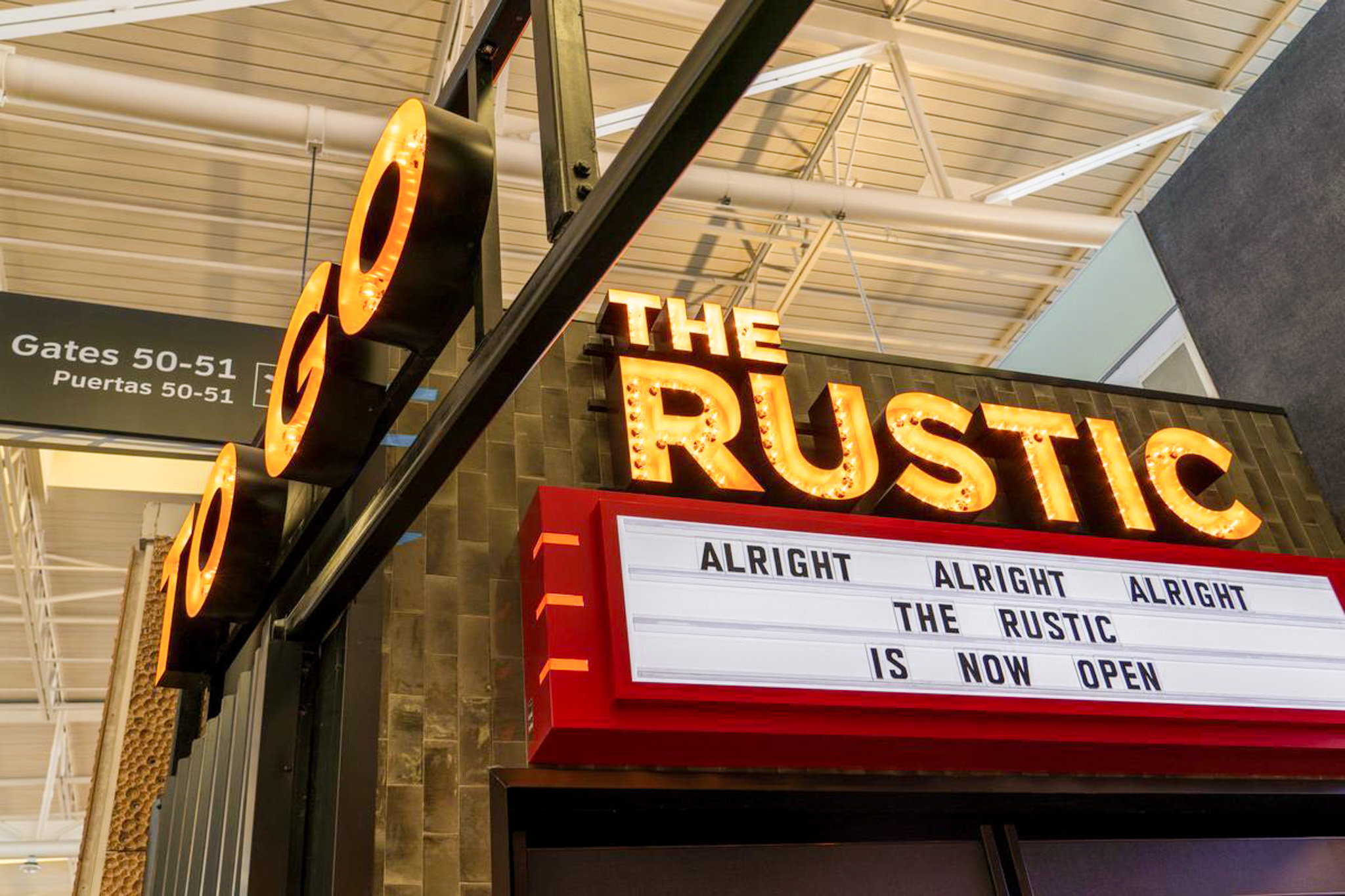 IAH-Dine-Rustic
