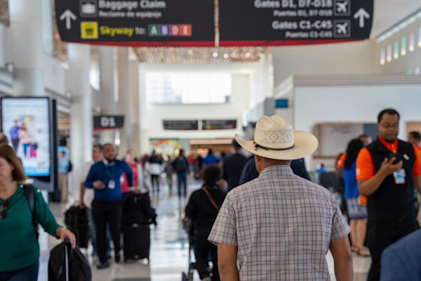 Houston Airports reduced traffic, improved experience during record Thanksgiving