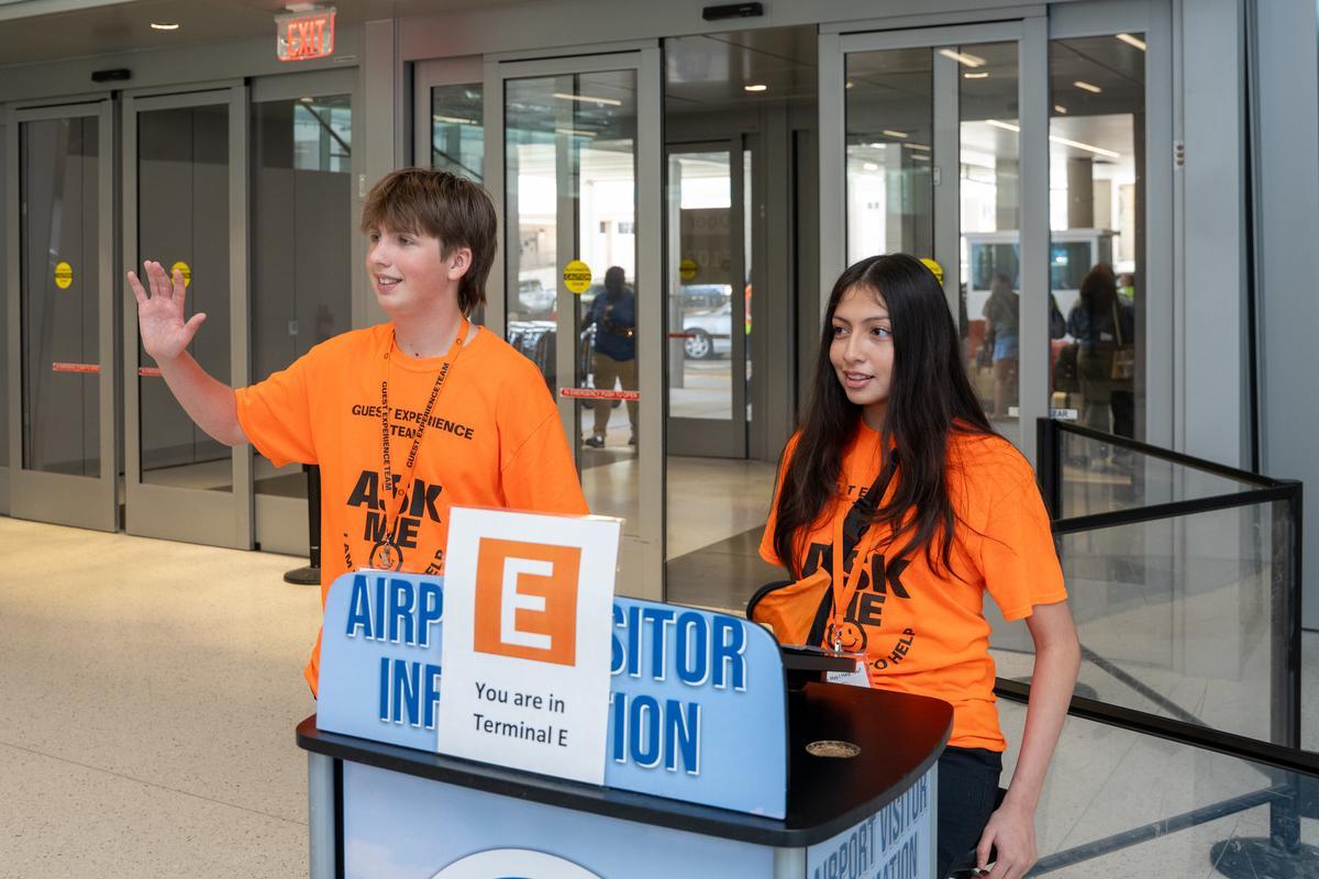 IAH Teen Volunteers