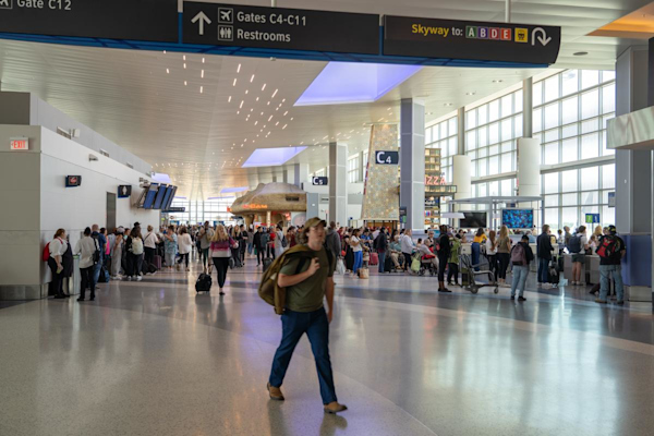 Houston Airports: Strong July 4 travel totals despite Hurricane Beryl disruption
