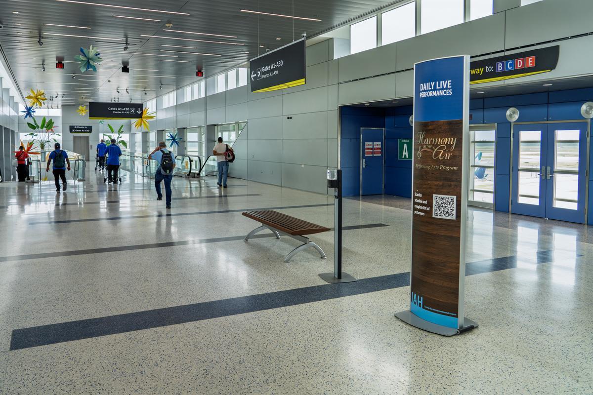 IAH Terminal A Benches
