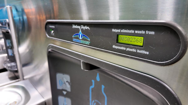 Water bottle filling station