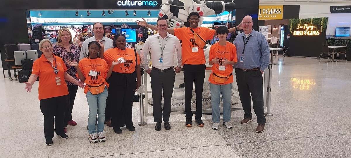 IAH Teen Volunteers