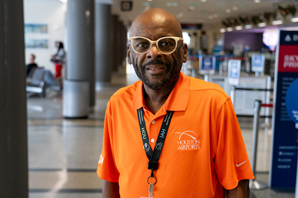 Kindness in action: How Hobby Airport’s Raymond Harris turns travel stress into smiles