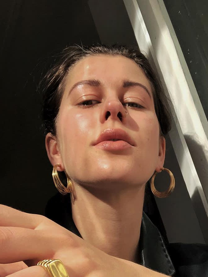 Statement Hoops