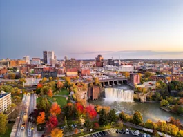 Article Image: Where to Get Free & Cheap Moving Boxes in Rochester