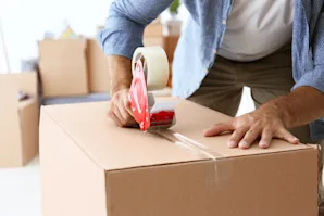Article image for: The Ultimate Moving Essentials Checklist: Your 3-Month Moving To-Do List