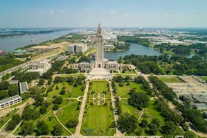 Article image for: 9 Best Places to Get Free & Cheap Moving Boxes in Baton Rouge, LA