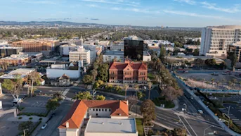 Article Image: Where to Get Free & Cheap Moving Boxes in Orange