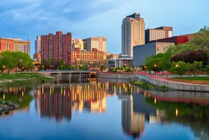 Article image for: How Much Does Hiring a Moving Company Cost in Rochester?