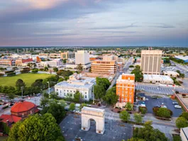 Article Image: How Much Do Movers Cost in Newport News in 2026