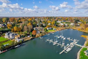 Article image for: 10 Best Places to Get Free & Cheap Moving Boxes in Stamford, CT