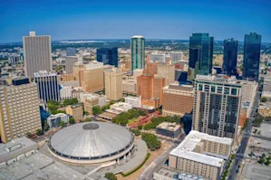 Article image for: 10 Best Places to Get Free & Cheap Moving Boxes in Fort Worth