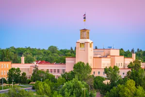 Article Image: Where to Get Free & Cheap Moving Boxes in Santa Fe