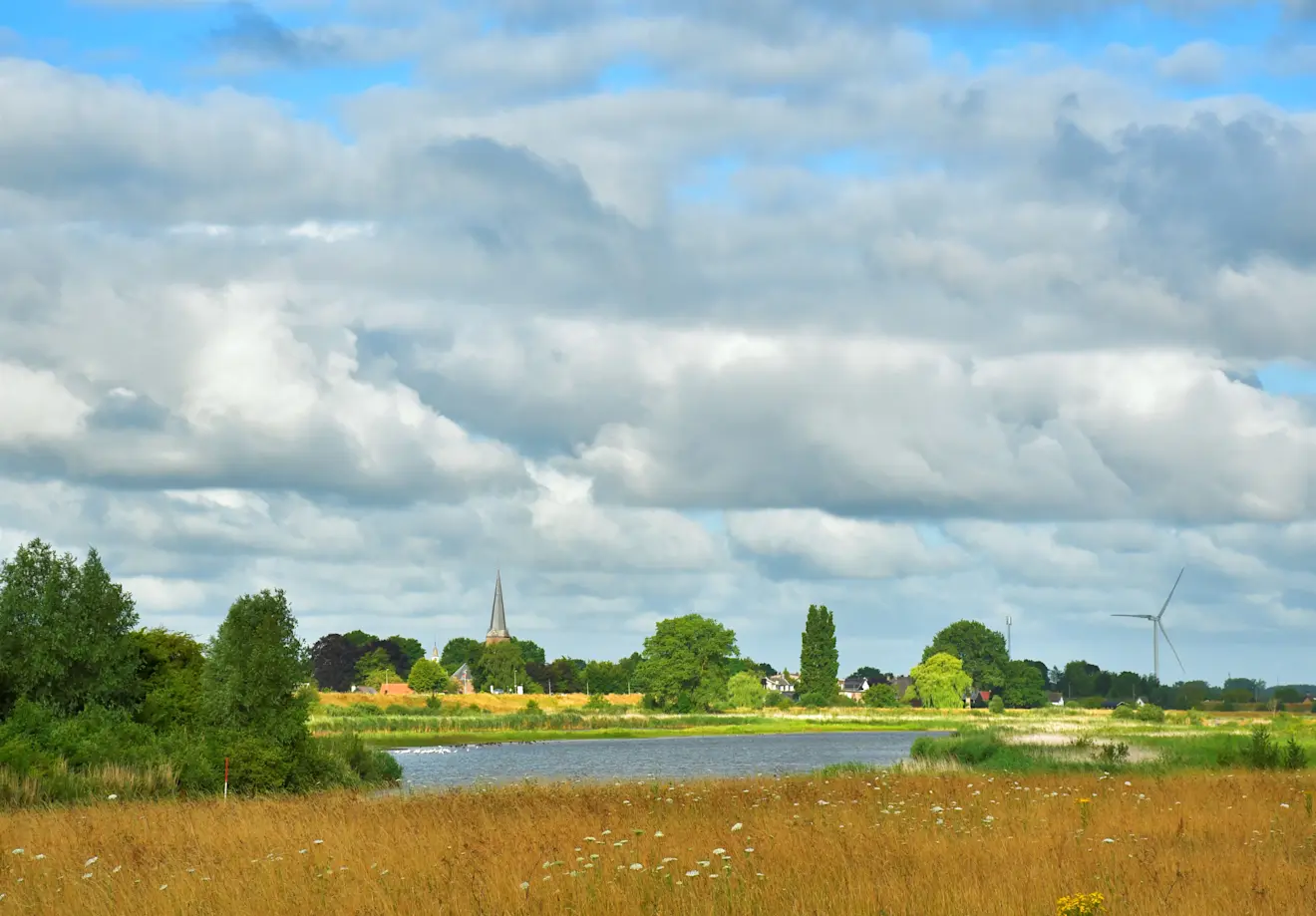 Prachtige stapelwolken boven Everdingen - Cynthia van Leusden