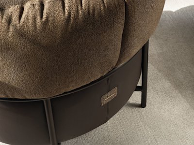 COMPONENT_SCROLLABLE_HERO_CARD_Borbonese x Calligaris_3