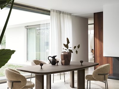 05 26 RegalatiLeSedie c1