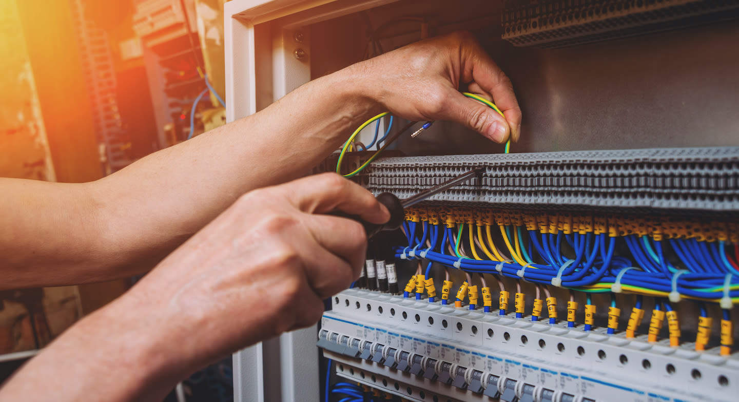 A Global Electric Equipment Powerhouse Invests in the Marketplace Model