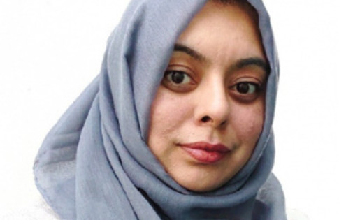 Kamona Karim photo