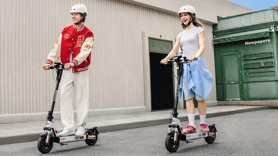 Navee's Daily Commuter E-Scooter Guide