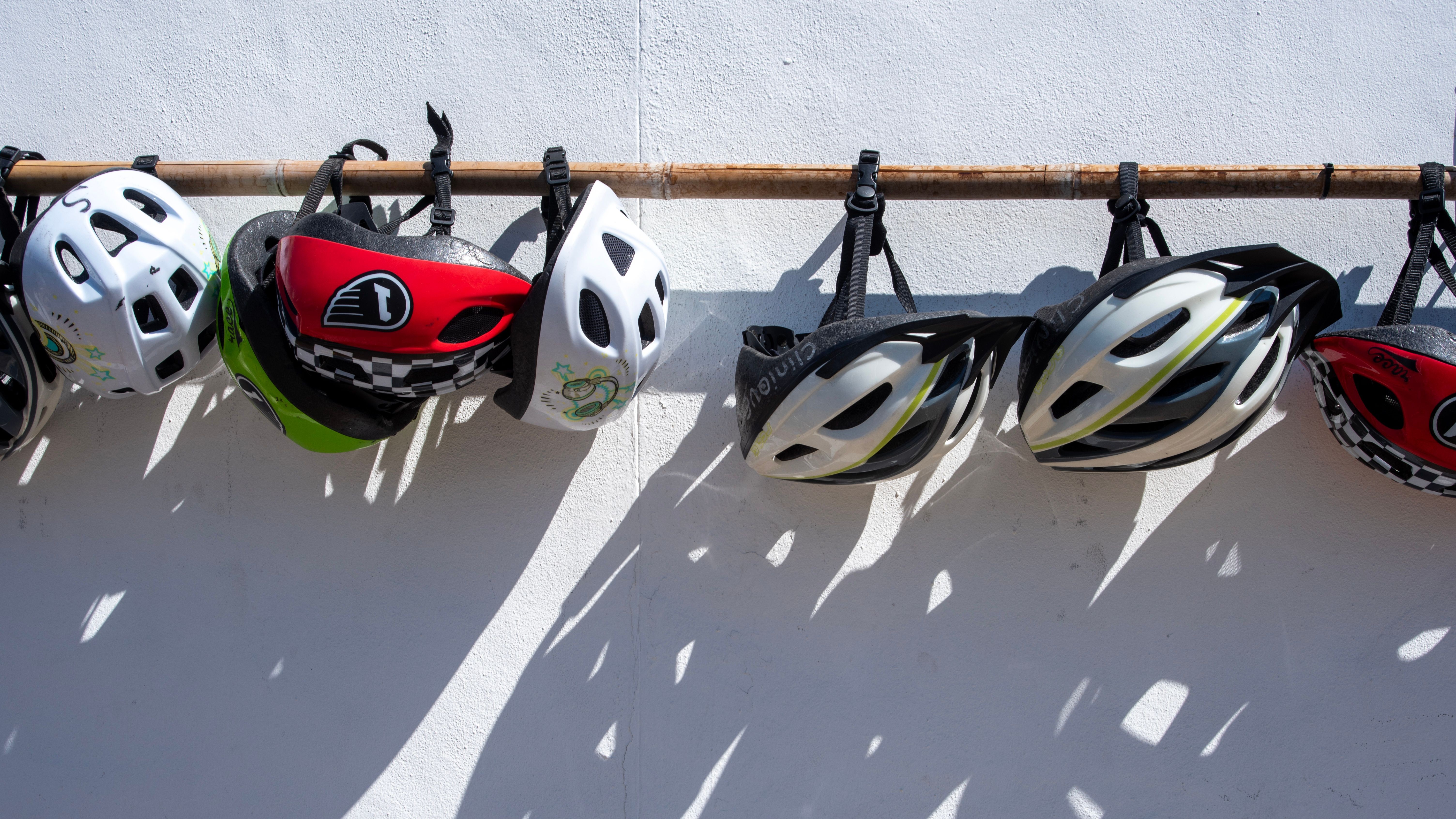 The 6 best e-bike helmets meant for city commuters.