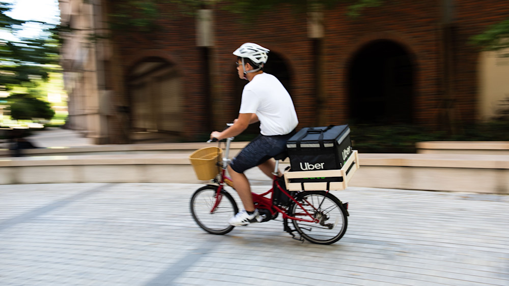 Beat Traffic & Earn Cash: Your Guide To Delivery E-Bikes