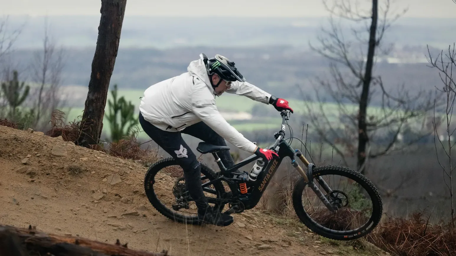 The-Best-Rugged-eMTBs-of-2026-Top-Flagships-from-Specialized-to-Aventon