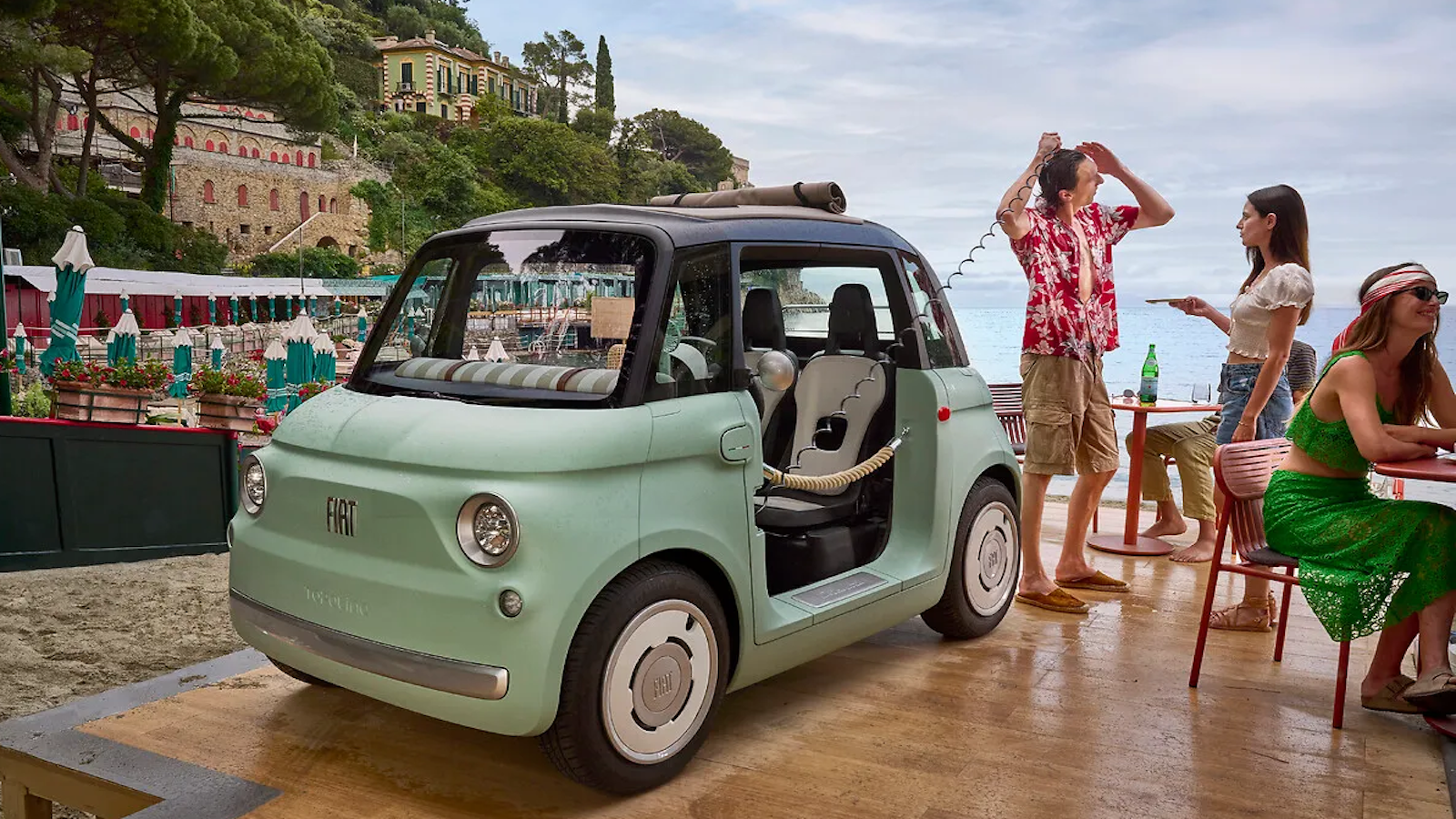 🚿 Fiat’s New Tiny Car Has a Shower In It